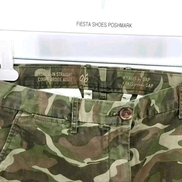 KHAKIS BY GAP COMOFLE  PANTS - Picture 2 of 3